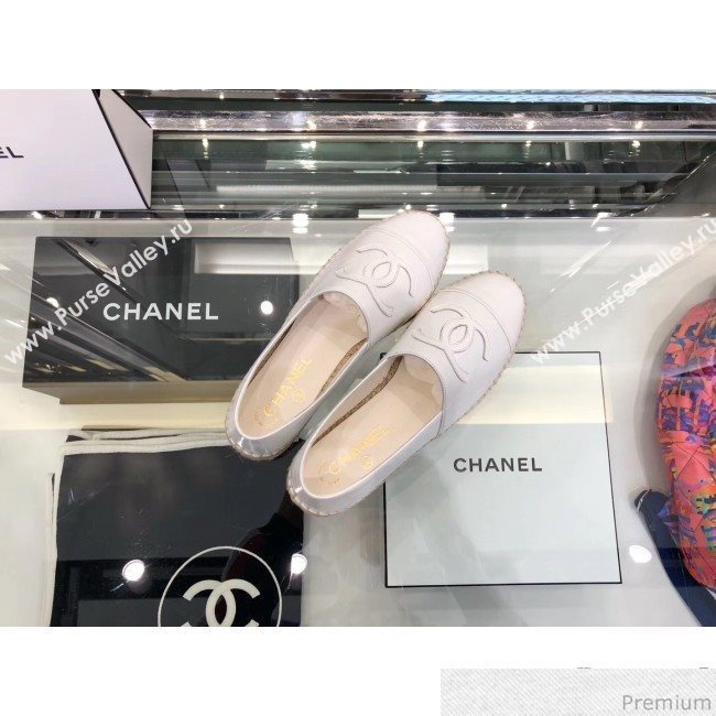 Chanel CC Laminated Leather Espadrilles G29762 White 2019 (LRF-9032840)