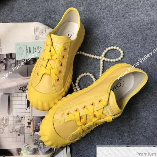 Chanel Bloom Sole Calfskin Sneakers Yellow 2019 (HZJ-9032867)