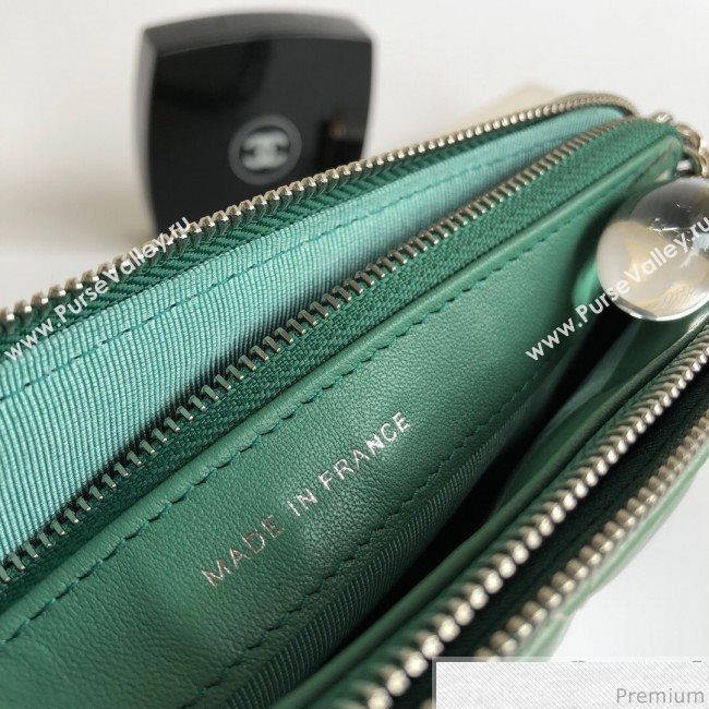 Chanel Gradual Clutch with Chain Green 2019 (YD-9040309)