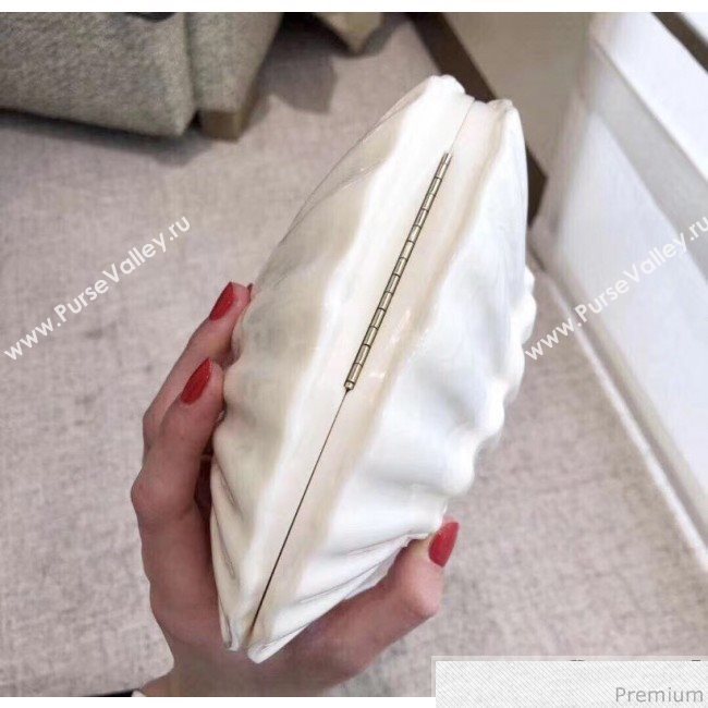 Chanel Shell-shaped Clutch with Chain White 2019 (JDH-9040316)