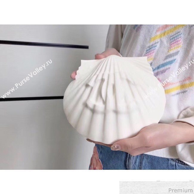 Chanel Shell-shaped Clutch with Chain White 2019 (JDH-9040316)