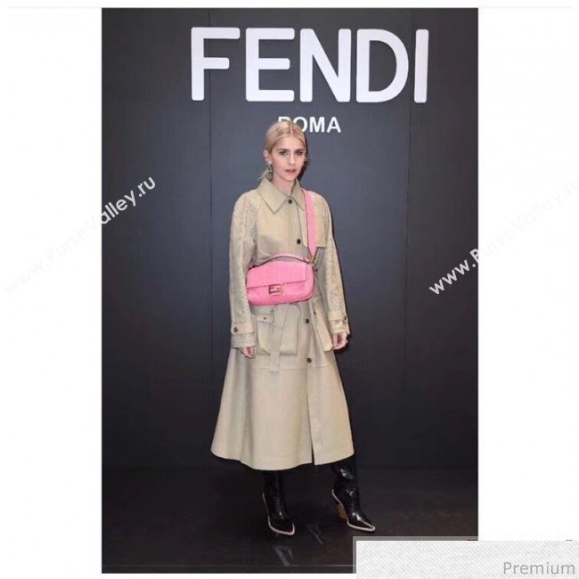 Fendi Baguette Medium FF Logo Lambskin Flap Bag Pink 2019 (CL-9031345)