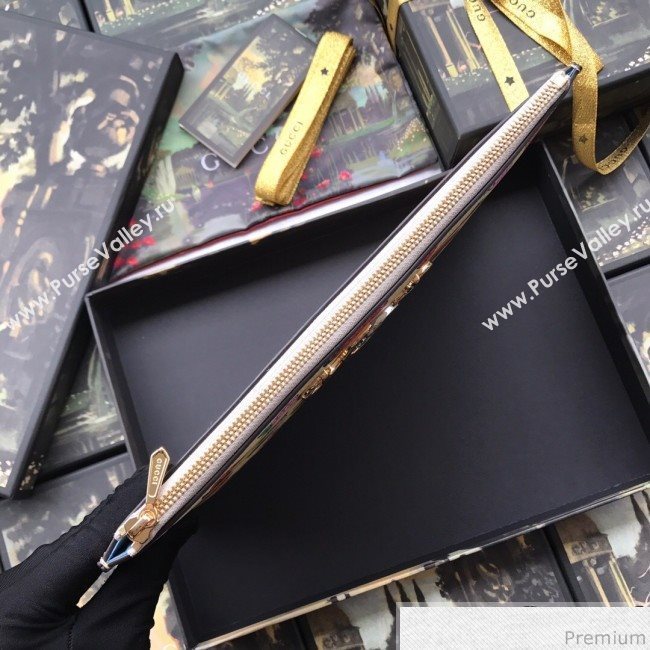 Gucci Zumi Strawberry Print Pouch 570728 2019 (BLWX-9040127)