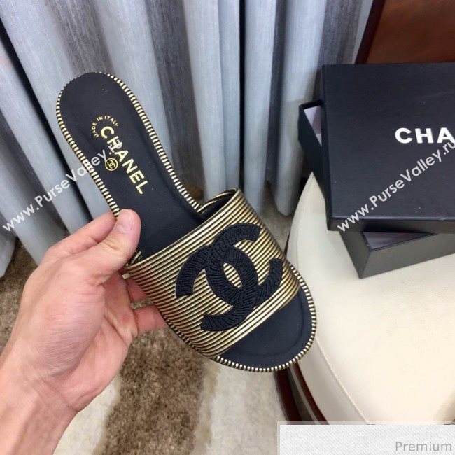 Chanel Flat Mules Sandals G34682 Gold/Black 2019 (HZJ-9040828)