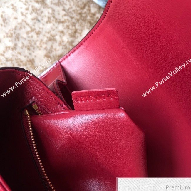 Celine Medium Rriomphe Bag in Crocodile Leather Red 2019 (XID-9040403)