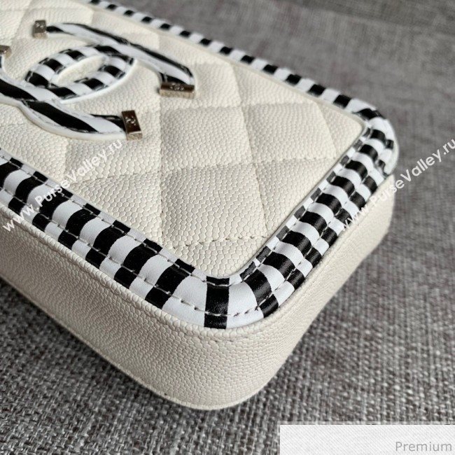 Chanel Vanity Grained Calfskin Clutch with Chain A84450 White/Black 2019 (SSZ-9041112)