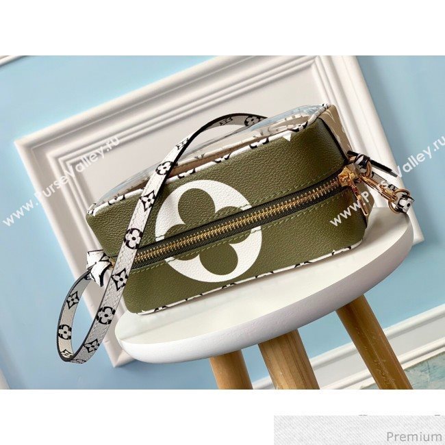 Louis Vuitton Beach Pouch in Monogram Canvas and PVC M67610 White / Khaki 2019 (LVSJ-9041203)