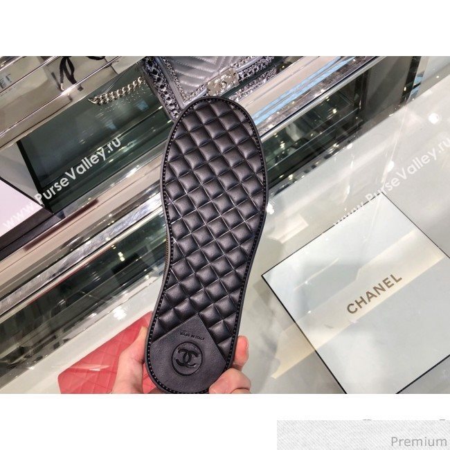 Chanel Metallic Pearls Lace-ups Sneakers G32357 Gold 2019 (XO-9041634)