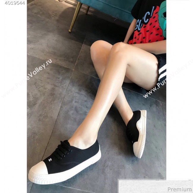 Chanel CC Canvas Lace-up Sneaker Black/White 2019 (EM-9031905)