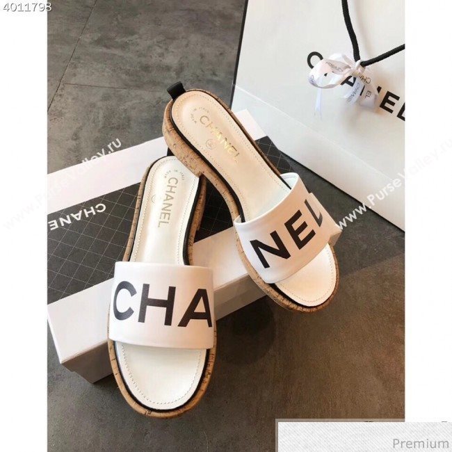 Chanel Logo Slide Mule Sandals G34876 White/Black 2019 (EM-9031922)