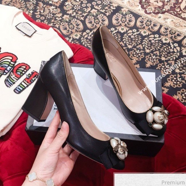 Gucci Leather Heel Pump with Bee and Pearls Black 2019 (KL-9031934)