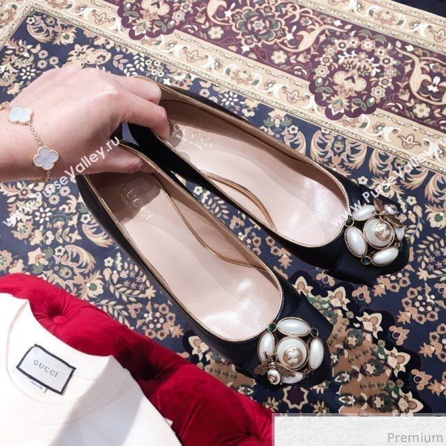 Gucci Leather Heel Pump with Bee and Pearls Black 2019 (KL-9031934)