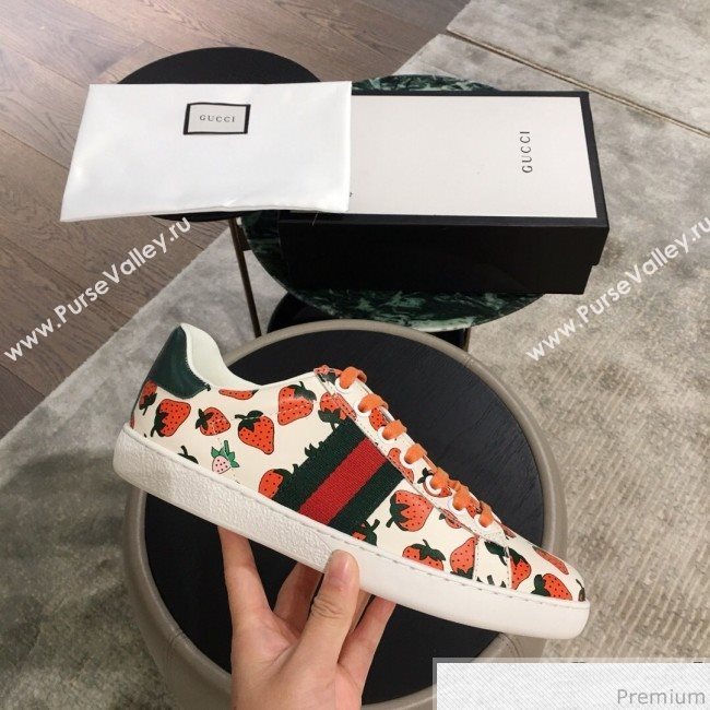 Gucci Ace Leather Sneaker with Gucci Strawberry Print ‎387993 2019 (KL-9031938)