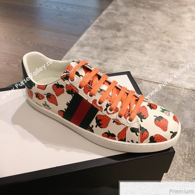 Gucci Ace Leather Sneaker with Gucci Strawberry Print ‎387993 2019 (KL-9031938)