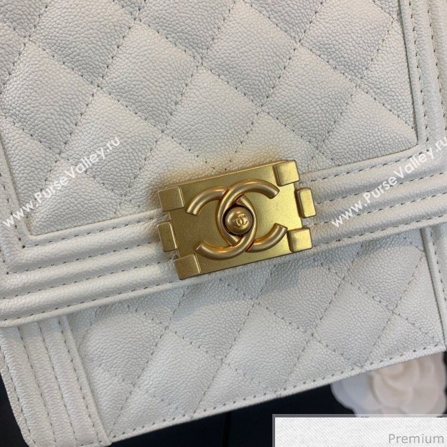 Chanel Grained Calfskin Boy Flap Bag AS0130 White/Gold 2019 (SSZ-9031805)