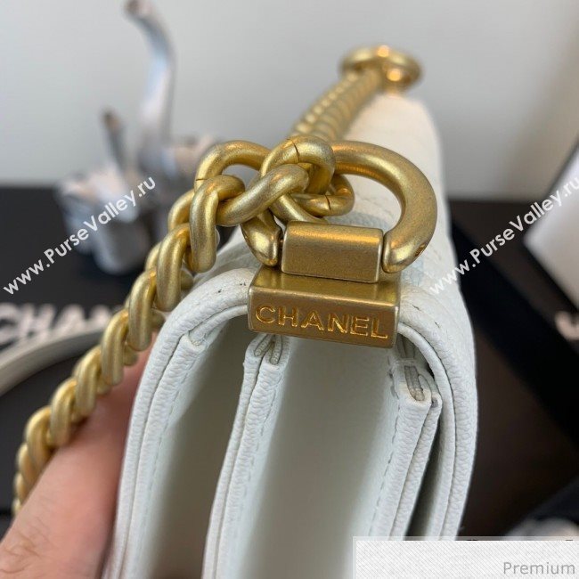 Chanel Grained Calfskin Boy Flap Bag AS0130 White/Gold 2019 (SSZ-9031805)
