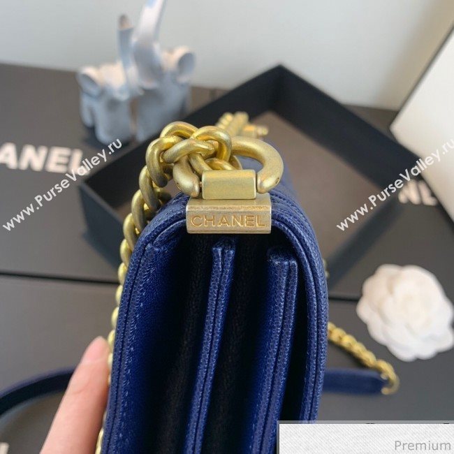 Chanel Grained Calfskin Boy Flap Bag AS0130 Royal Blue/Gold 2019 (SSZ-9031808)
