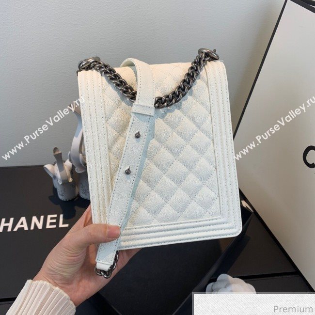 Chanel Grained Calfskin Boy Flap Bag AS0130 White/Silver 2019 (SSZ-9031807)