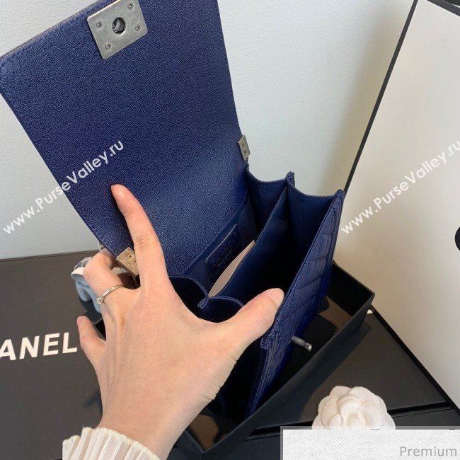 Chanel Grained Calfskin Boy Flap Bag AS0130 Royal Blue/Silver 2019 (SSZ-9031809)