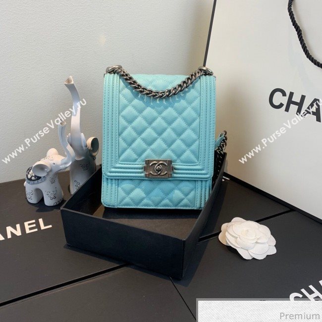 Chanel Grained Calfskin Boy Flap Bag AS0130 Light Blue/Silver 2019 (SSZ-9031812)