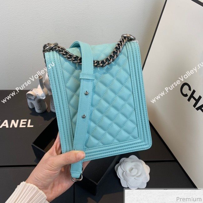 Chanel Grained Calfskin Boy Flap Bag AS0130 Light Blue/Silver 2019 (SSZ-9031812)