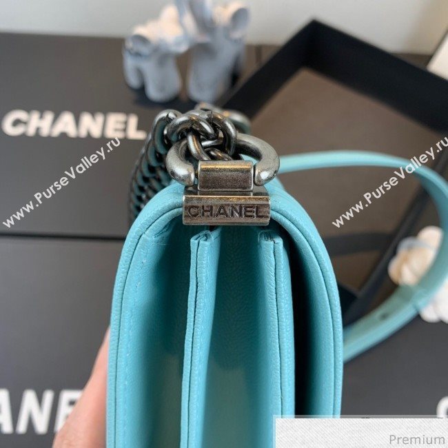 Chanel Grained Calfskin Boy Flap Bag AS0130 Light Blue/Silver 2019 (SSZ-9031812)