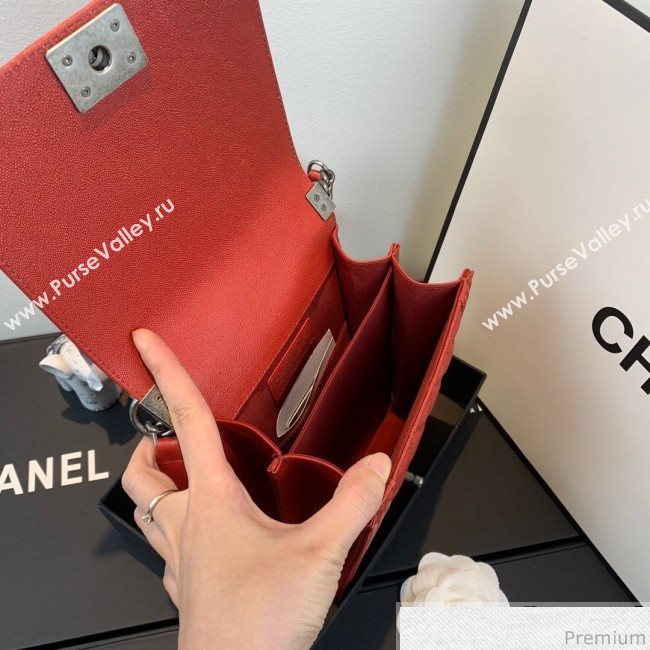 Chanel Grained Calfskin Boy Flap Bag AS0130 Red/Silver 2019 (SSZ-9031813)