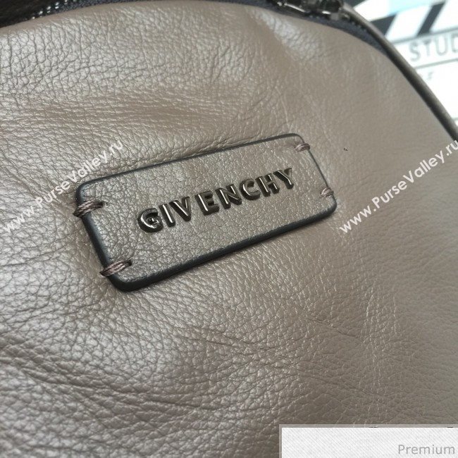 Givenchy Hexagon Studs Side Soft Leather Kahki Grey (XYD-9031831)