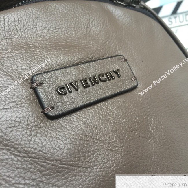 Givenchy Hexagon Studs Side Soft Leather Kahki Grey (XYD-9031831)