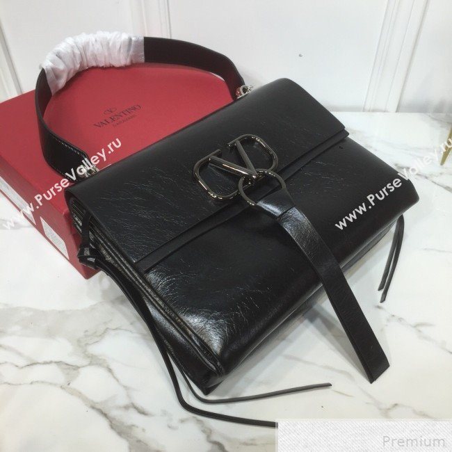 Valentino Medium VRING Crinkle Calfskin Shoulder Bag Black 2019 (XYD-9042644)