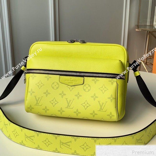 Louis Vuitton Outdoor Messenger Bag M30239 Yellow 2019 (FANG-9042611)