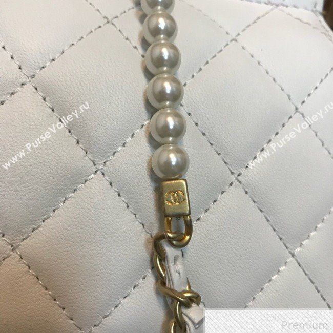 Chanel Lambskin Pearl Flap Clutch with Chain AP0367 White 2019 (JDH-9041816)