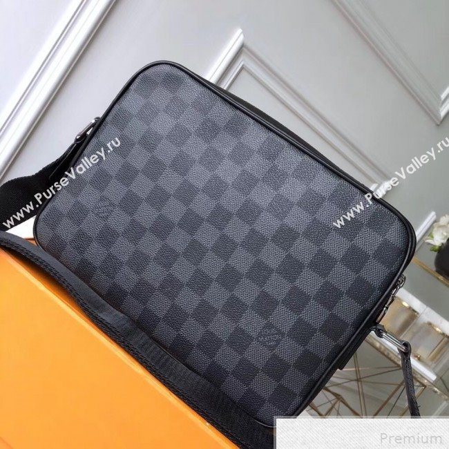 Louis Vuitton Trocadero Messenger PM in Damier Graphite Canvas N40087 (KIKI-9042349)