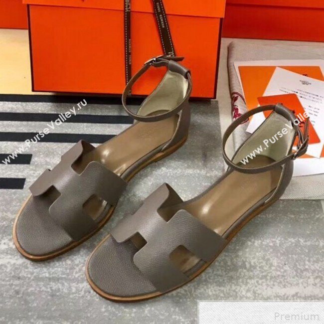 Hermes Santorini Grained Calfskin Flat Sandals Grey 2019 (KQN-9042620)