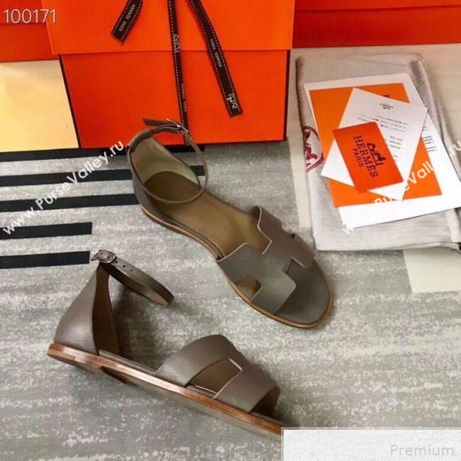 Hermes Santorini Grained Calfskin Flat Sandals Grey 2019 (KQN-9042620)