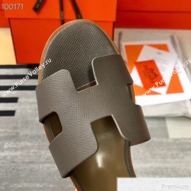 Hermes Santorini Grained Calfskin Flat Sandals Grey 2019 (KQN-9042620)