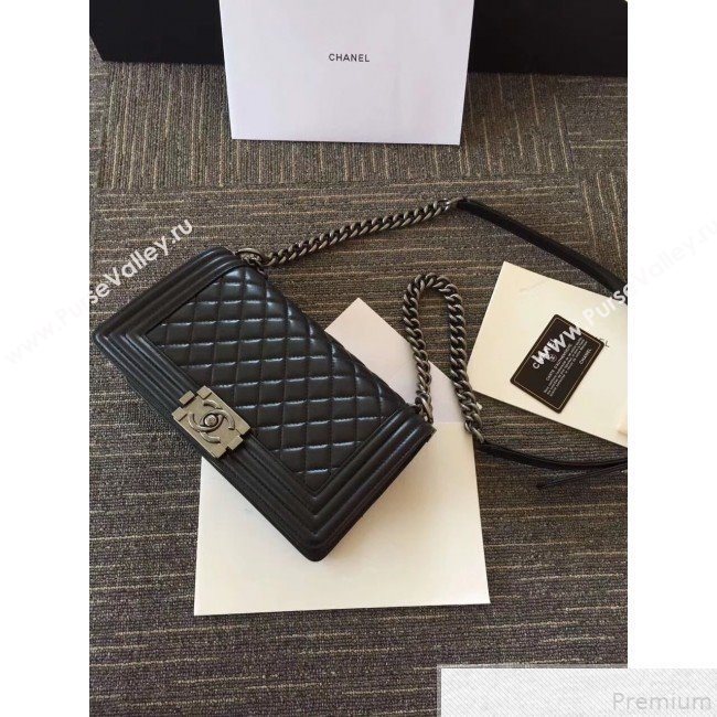 Chanel Quilted Lambskin Medium Boy Flap Bag with Silver Hardware(Top Quality) (SHUNY-9050825)