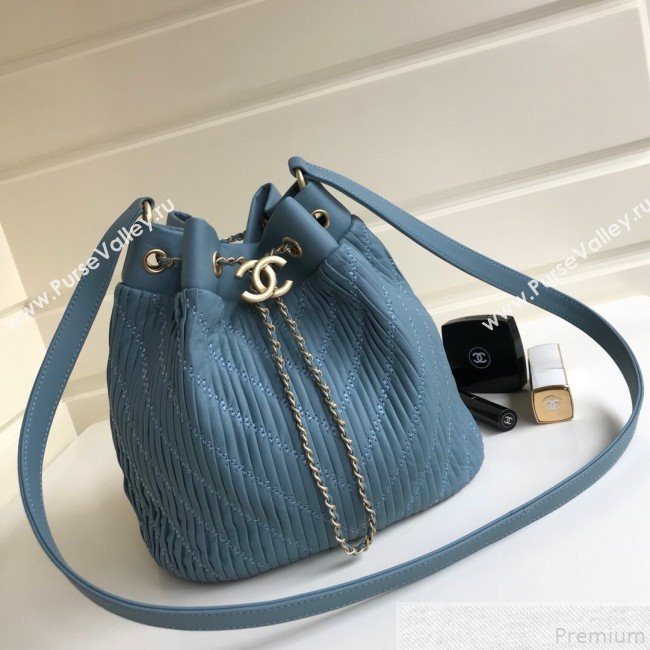 Chanel Chevron Pleated Bucket Bag Blue 2019 (YD-9043012)