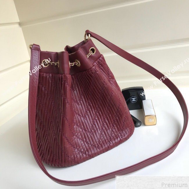Chanel Chevron Pleated Bucket Bag Burgundy 2019 (YD-9043013)