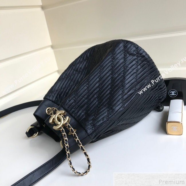 Chanel Chevron Pleated Bucket Bag Black 2019 (YD-9043014)