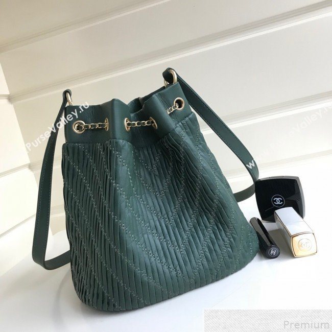 Chanel Chevron Pleated Bucket Bag Green 2019 (YD-9043015)