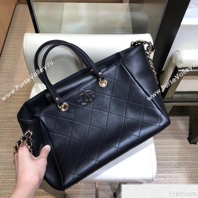 Chanel Quilted CC Logo Shopping Tote Bag Black 2019 (SMJD-9043018)