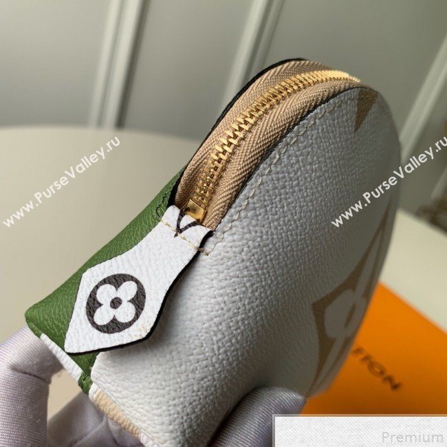 Louis Vuitton Giant Monogram Canvas Pochette Cosmetic Pouch M67693 Khaki Green 2019 (FANG-9043026)