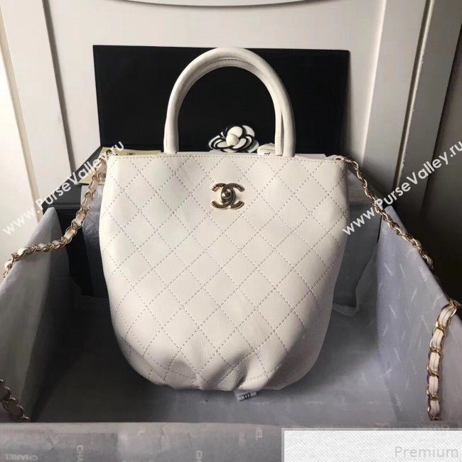 Chanel Quilted Calfskin Pleated Bucket Shopping Bag White 2019 (FENGH-9050907)