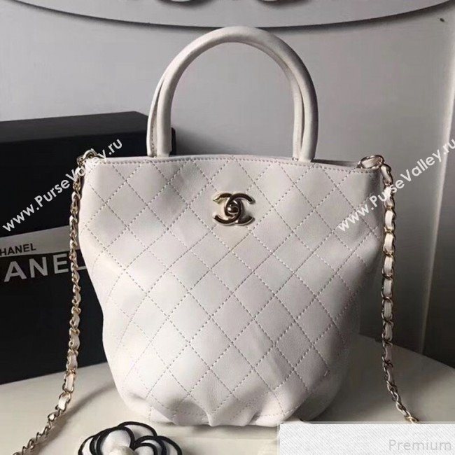 Chanel Quilted Calfskin Pleated Bucket Shopping Bag White 2019 (FENGH-9050907)