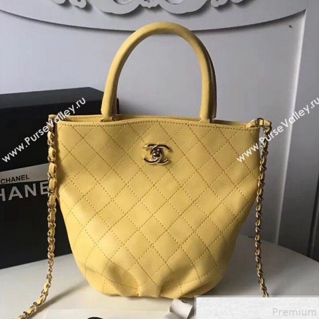 Chanel Quilted Calfskin Pleated Bucket Shopping Bag Yellow 2019 (FENGH-9050908)