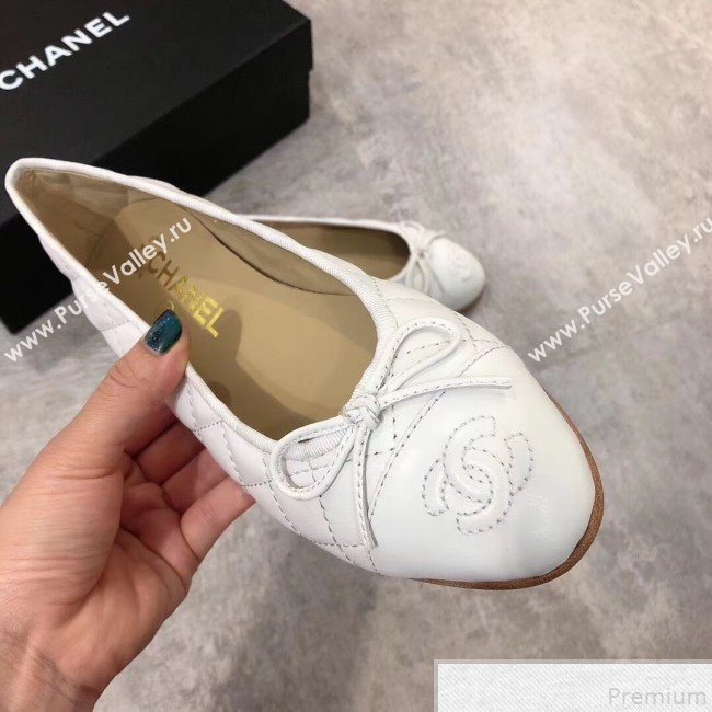 Chanel Quilting Lambskin Leather Ballerinas Black 2019  (DLY-9050192)