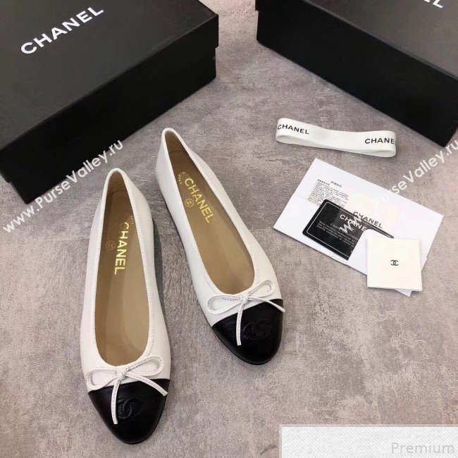 Chanel White Lambskin Leather Ballerinas with Black Toe 2019 (DLY-9050175)