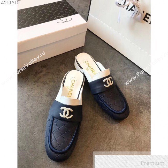 Chanel Quilted Leather Loafers Mules G34427 Navy Blue/White 2019 (EM-9051517)