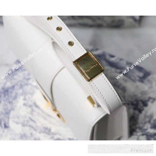 Dior 30 Montaigne CD Flap Bag in Smooth White Calfskin 2019 (BINF-9061136)